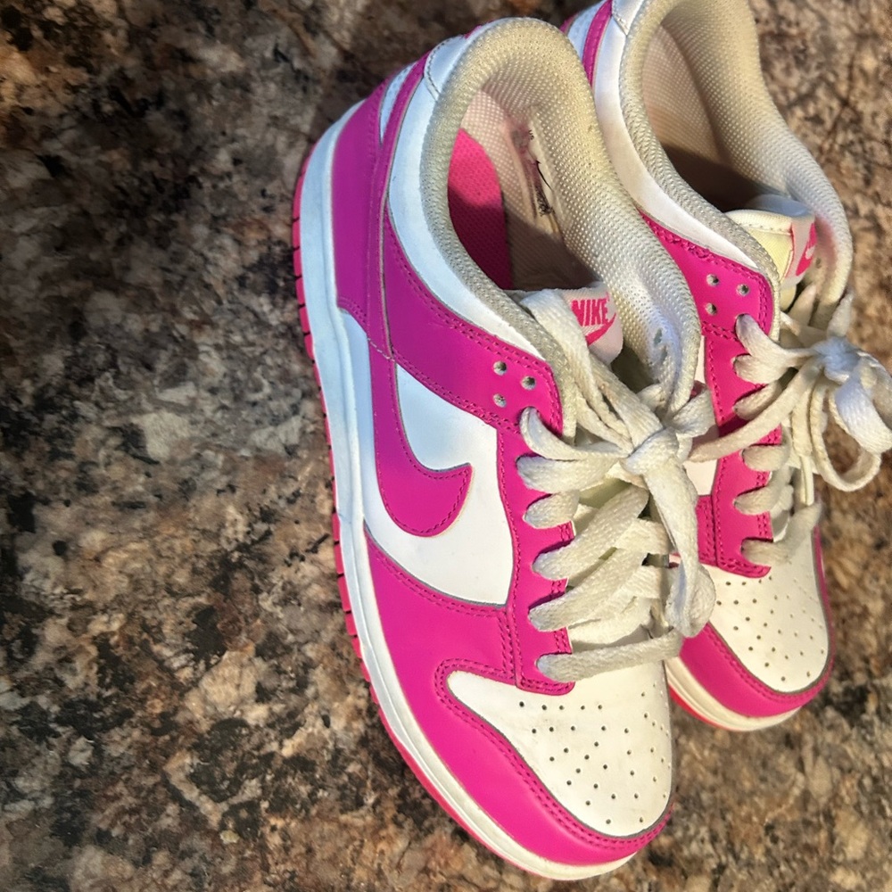 Nike dunk low Kids Pink and White Sneakers